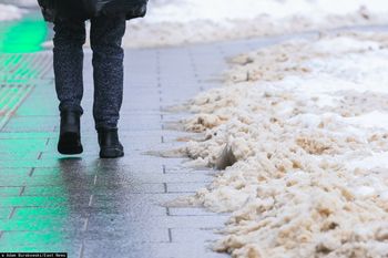 Zima nie odpuszcza. Firmy mają 5 obowiązków. Nawet 30 tys. zł kary