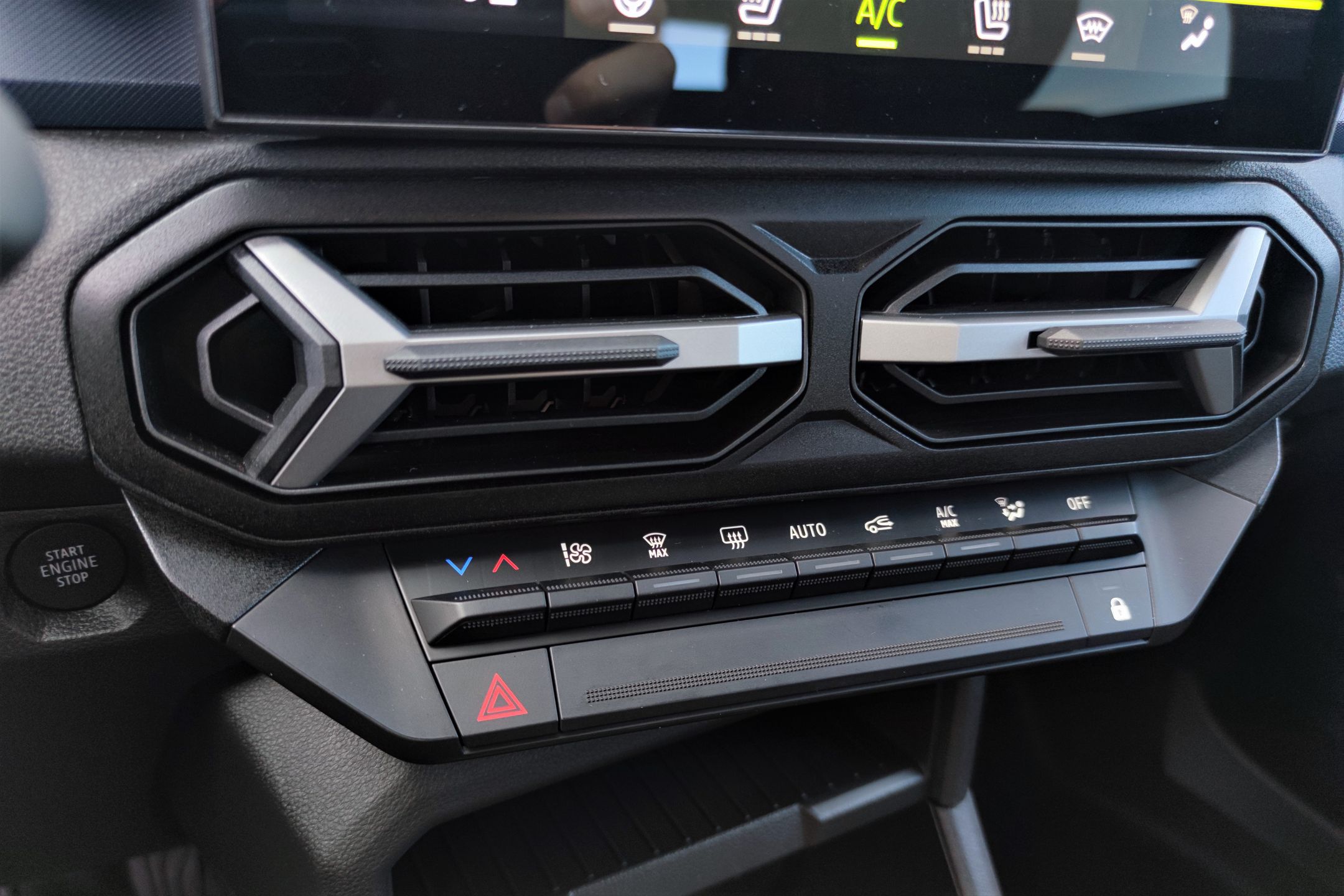 Dacia Duster III 2023