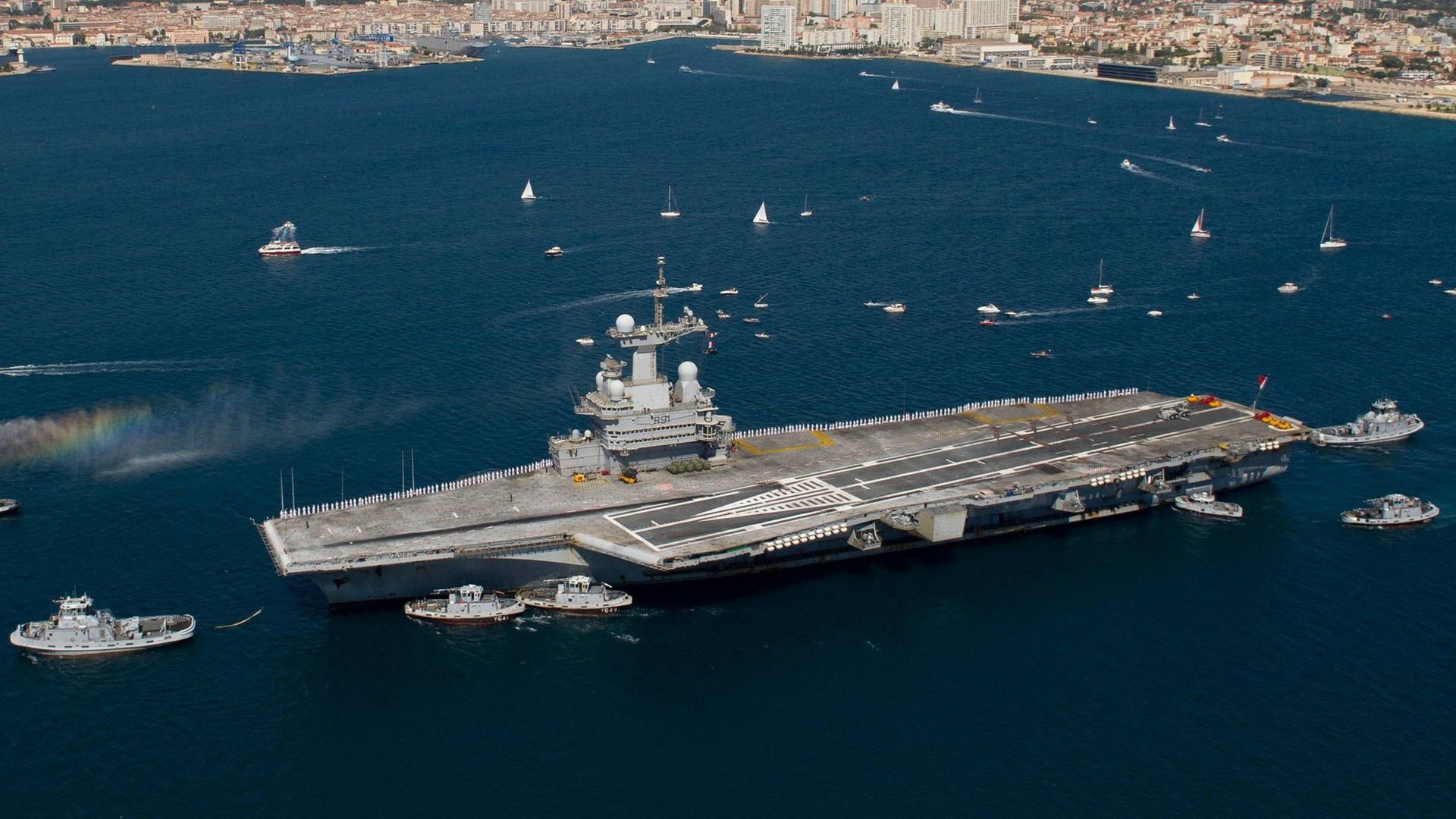 USS „Gerald R. Ford”: najdroższy okręt wojenny świata. Era pływających fabryk dronów bojowych 6