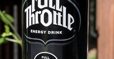 Napój energetyczny Full Throttle