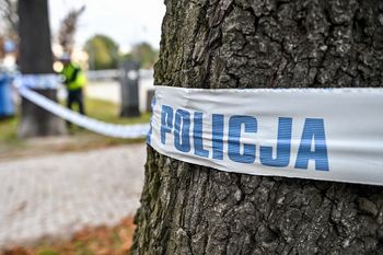 Ciało kobiety w lesie koło Nowogrodu Bobrzańskiego. Policja informowała o jej zaginięciu