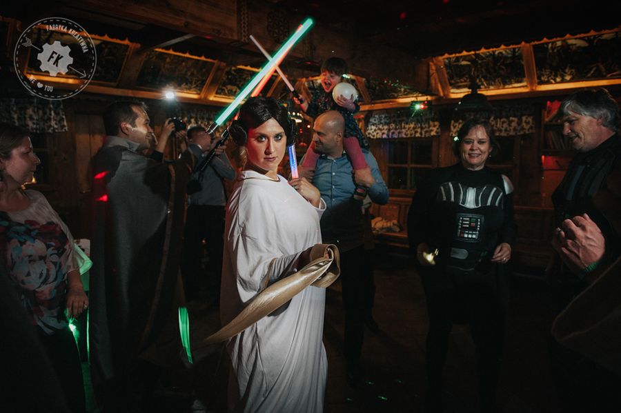 Dawno, dawno temu w odległej galaktyce... odbył się ślub - zdjęcia z ceremonii w klimacie Star Wars 39