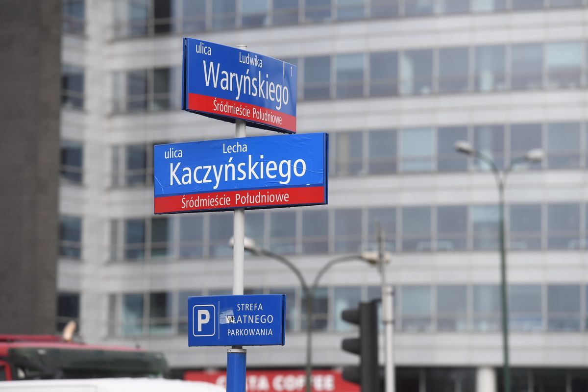 Radni PiS złożyli wniosek o ulicę L. Kaczyńskiego. Ratusz odpowiada