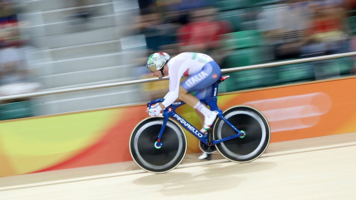 Elia Viviani to mistrz olimpijski z 2016 roku w kolarstwie torowym