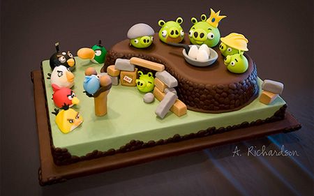 10 niesamowitych tortów urodzinowych 10