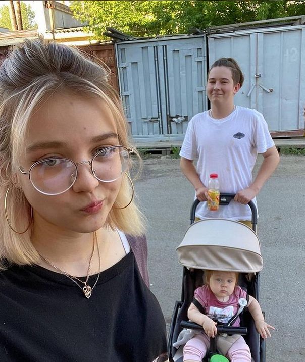 Diara z Maksimem oraz córką Emilią