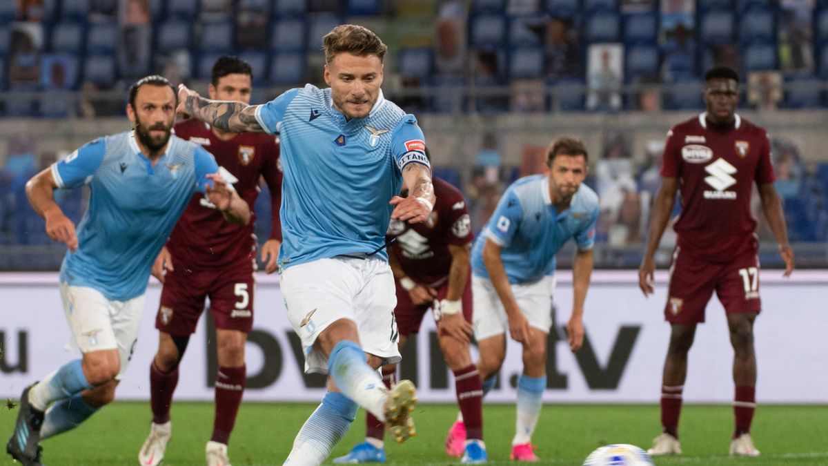 Na pierwszym planie zdjęcia: Ciro Immobile