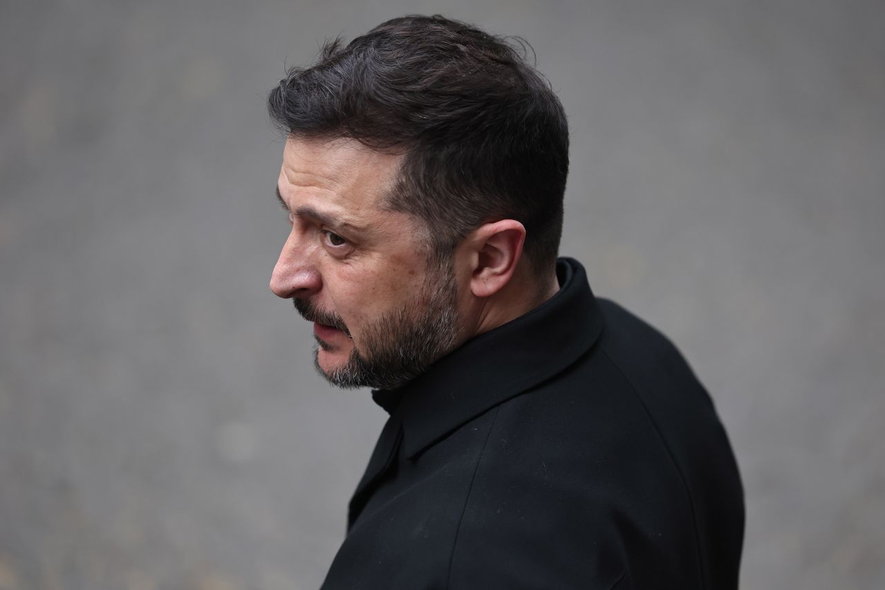 "Nie umrzemy w milczeniu". Ukraina blisko własnej balistyki