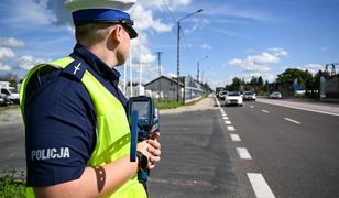 Więcej policji na drogach. Uwaga na pasy bezpieczeństwa i foteliki