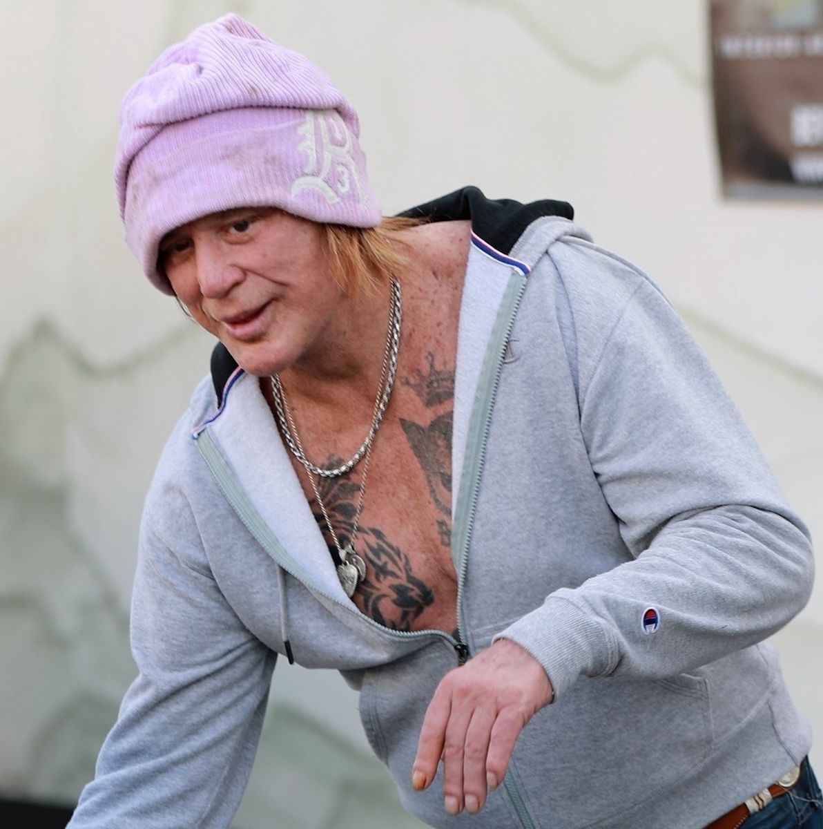 Mickey Rourke na ulicach Beverly Hills