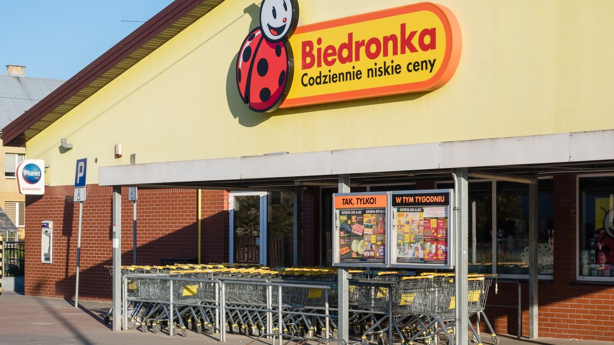 Zatrudniła się w Biedronce. Pokazała jak wygląda praca