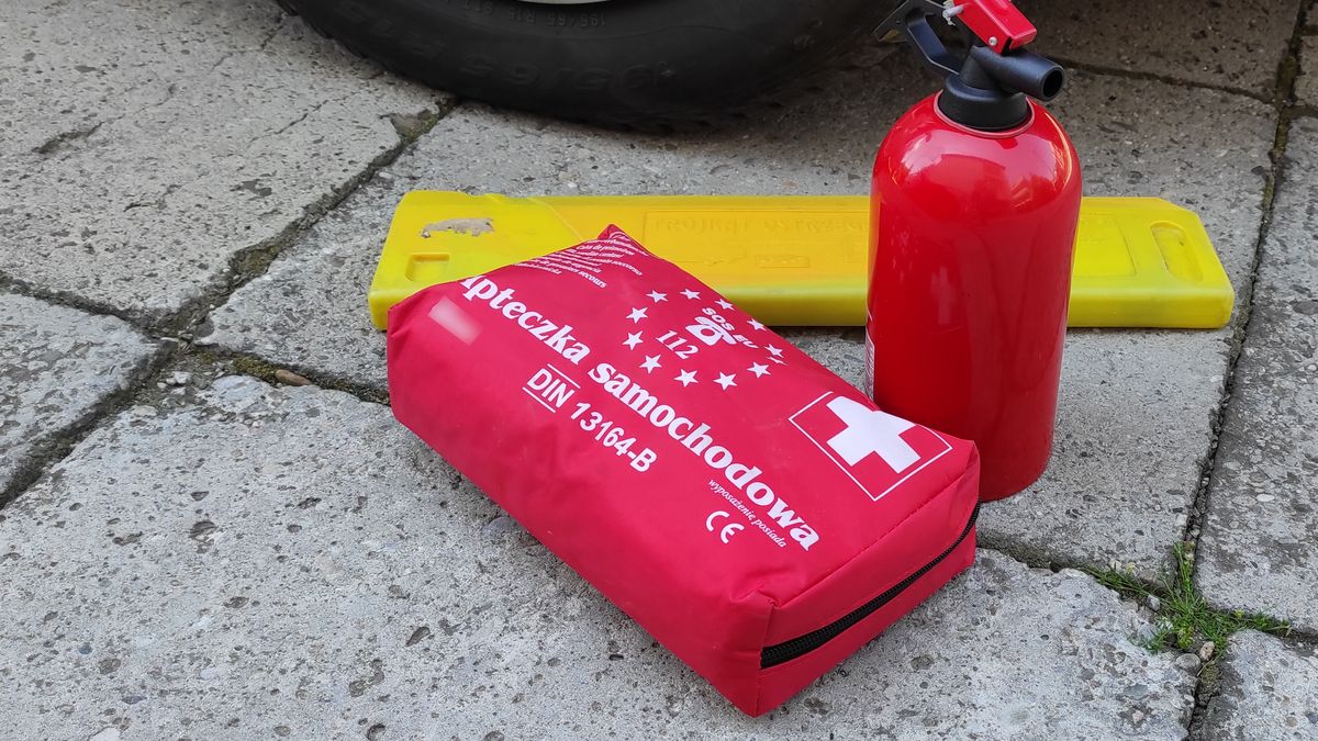 Statystycznie apteczka jest bardziej potrzebna niż gaśnica
