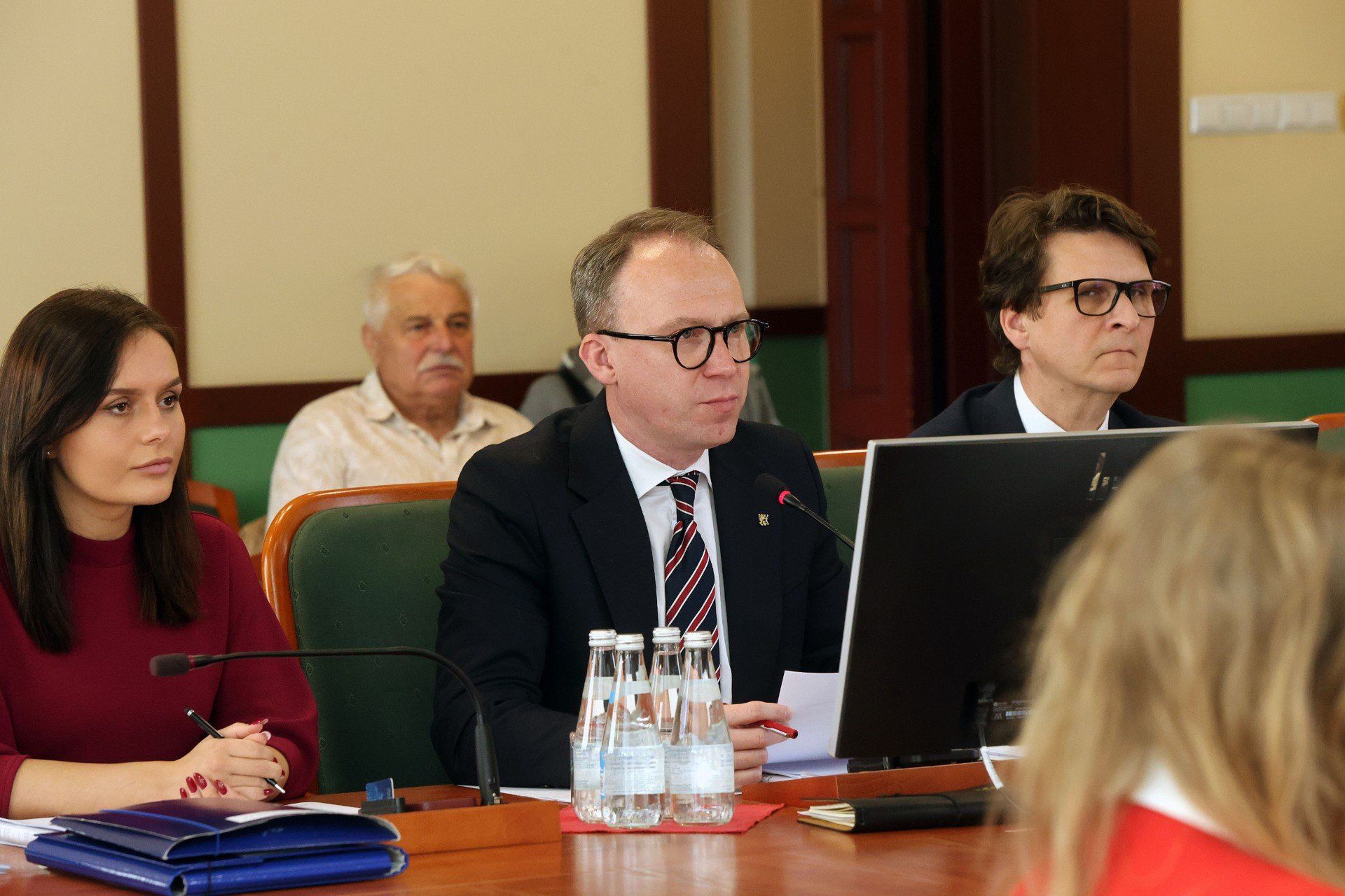 XIX sesja Rady Miejskiej Legnicy już w poniedziałek. Mamy harmonogram obrad
