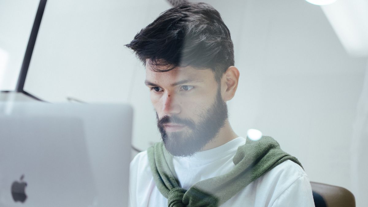 Uzależnienie od pracy i brak balansu między pracą a życiem prywatnym - pracoholizm.