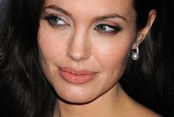 Angelina Jolie pogodzona z ojcem