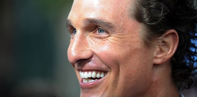 Szczęśliwy czterdziestolatek Matthew McConaughey