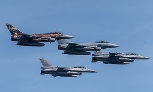 Samoloty są, brakuje pilotów. Polska armia ma gigantyczny problem
