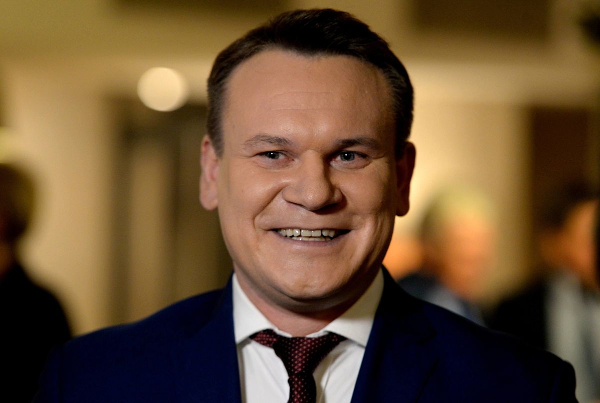 Zarzekał się, że nie bierze pieniędzy z Sejmu. W rok Dominik Tarczyński zgarnął 160 tys. zł