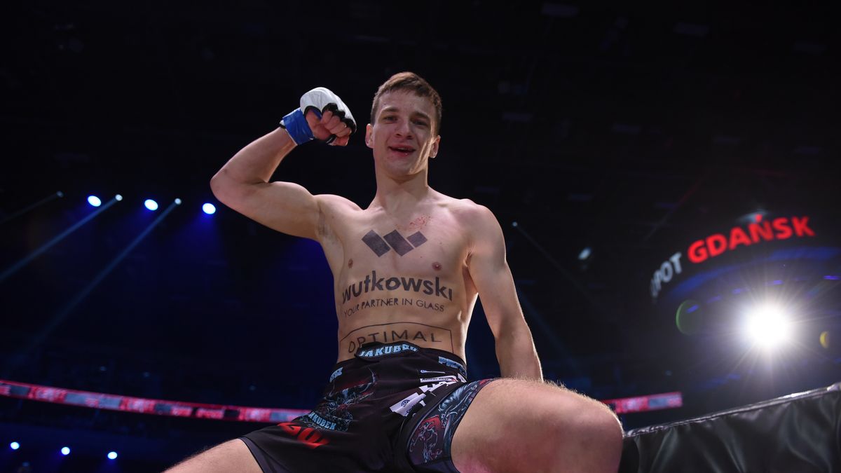 Zdjęcie okładkowe artykułu: Materiały prasowe / kswmma.com / Na zdjęciu: Sebastian Przybysz