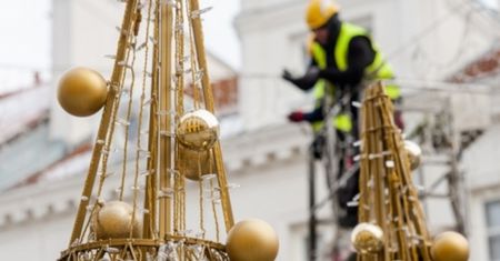Wojna postu z karnawałem, czyli co zawiśnie w miastach. Będzie ładnie, ale taniej