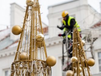Wojna postu z karnawałem, czyli co zawiśnie w miastach. Będzie ładnie, ale taniej