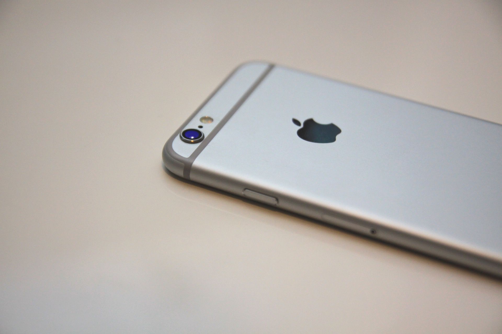 iPhone 6 z 32 GB pamięci już w Polsce, ale lepiej go sobie odpuścić 1
