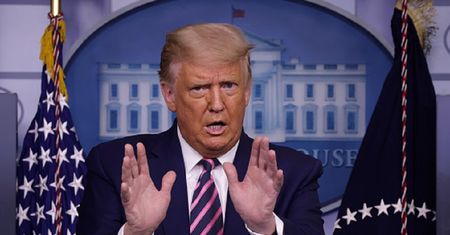 Wszystko przez słowa o Rosji. Donald Trump wściekły na szefa FBI