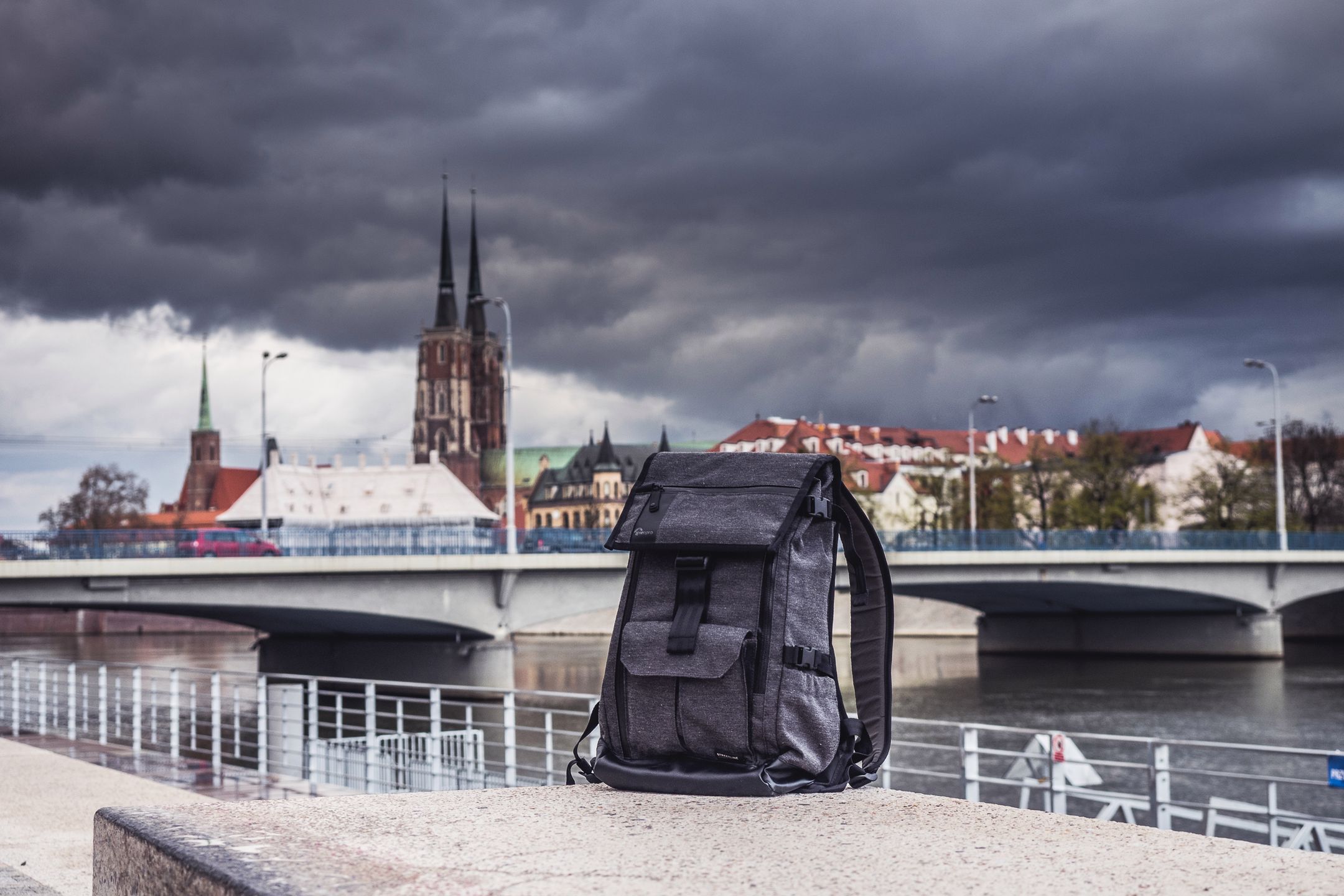 Lowepro Streetline BP 250 - stylowy plecak przeznaczony do miejskiej dżungli [recenzja] 4