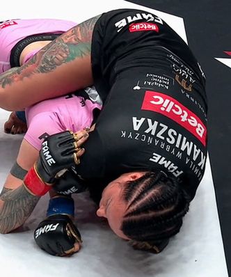 Co dalej z Kamilą Wybrańczyk z Fame MMA?