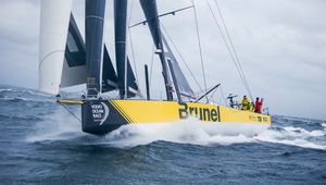 Team Brunel wygrał 10. etap Volvo Ocean Race i dogonił czołówkę