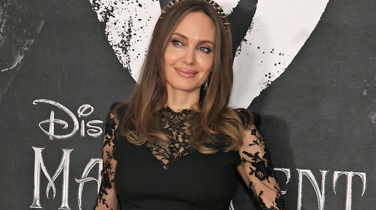 Angelina Jolie spotyka się ze znanym aktorem? Chciała zaprosić go na randkę