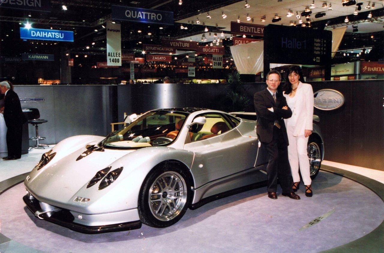 Horacio Pagani z żoną podczas premiery Zondy, marzec 1999 roku