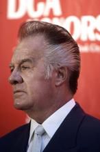 Tony Sirico i Morgan Fairchild sprzedają lody