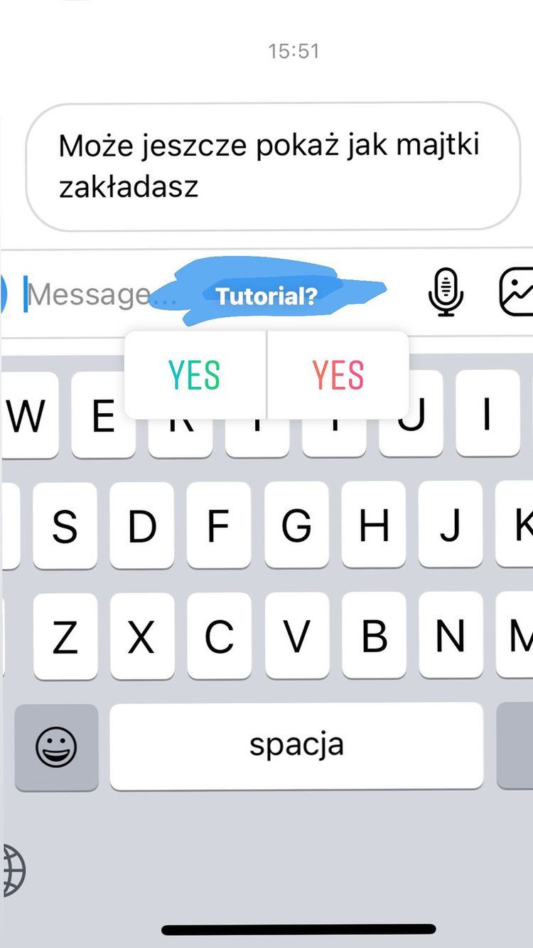 Ola Żebrowska zakłada majtki