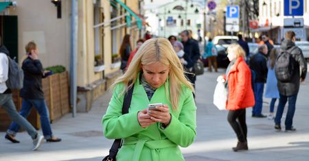"Streaming", "chmura", "internet rzeczy" - rozumiesz te pojęcia? Wielu Europejczyków nie
