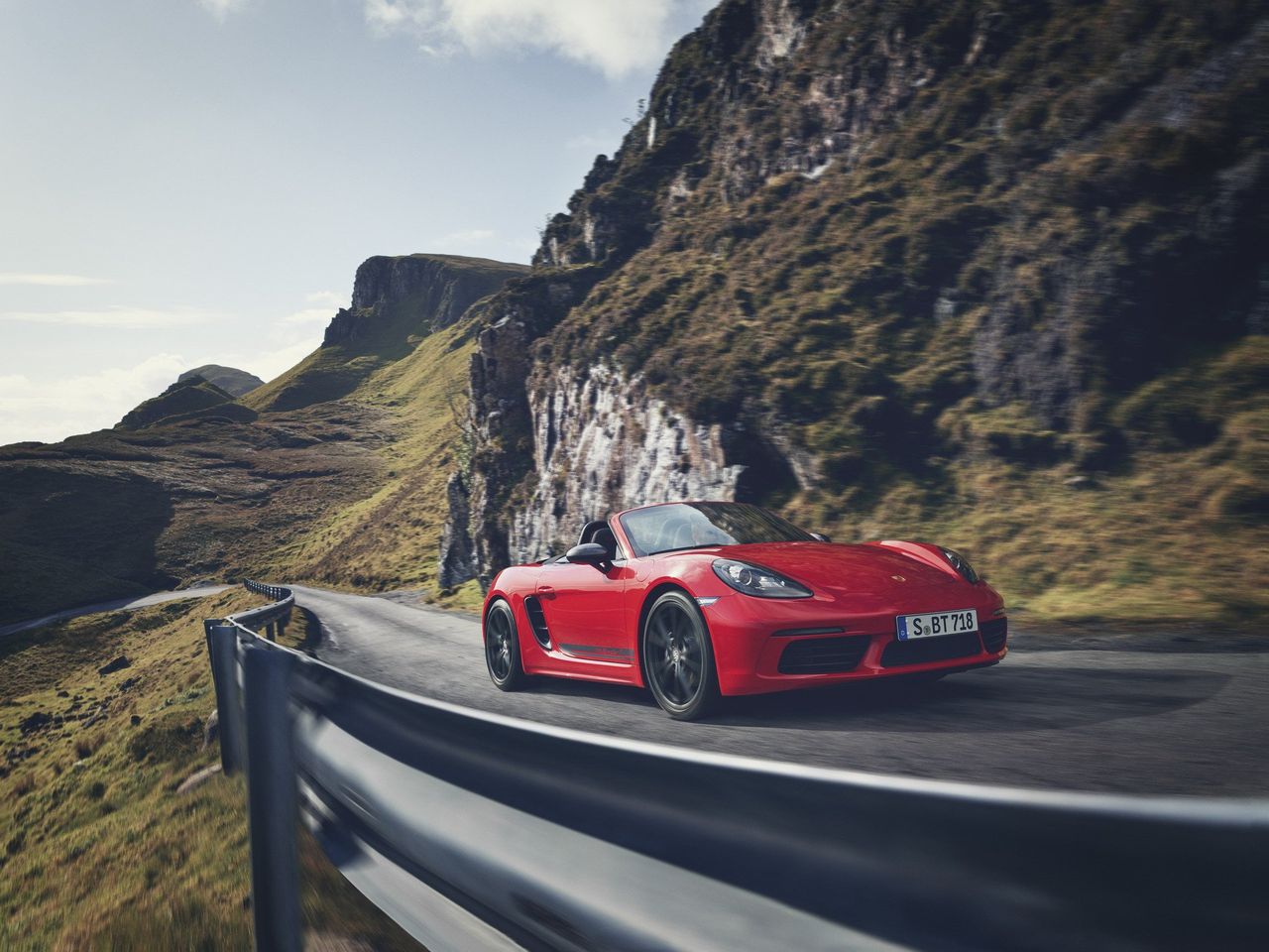 Porsche 718 Cayman/Boxster T. Mniej wygód, większa cena