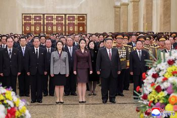 Kim Dzong Un na uroczystościach z córką. Pierwsza taka wizyta