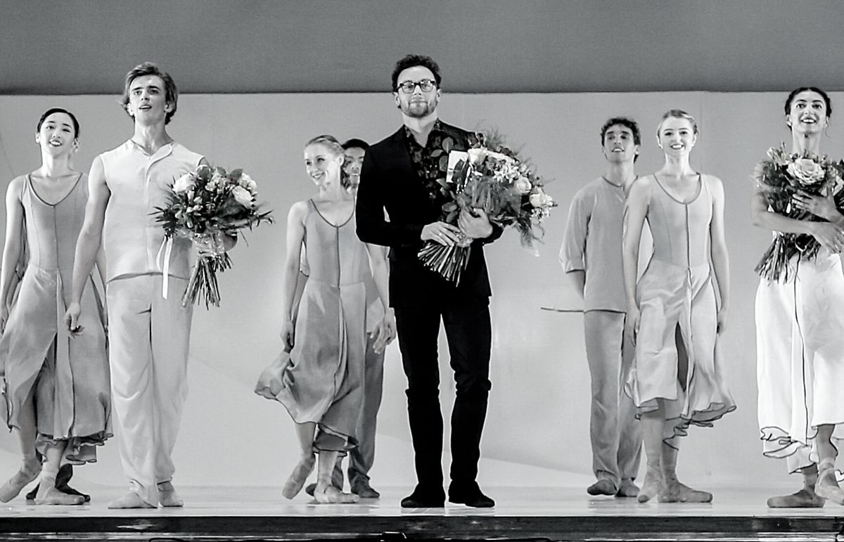 Liam Scarlett podczas premiery baletu "Nasz Chopin" w Teatrze Wielkim - Operze Narodowej.