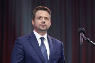 Debata prezydencka. Trzaskowski o 200 zł dla kobiet: "chodzi o poprawę dzietności"