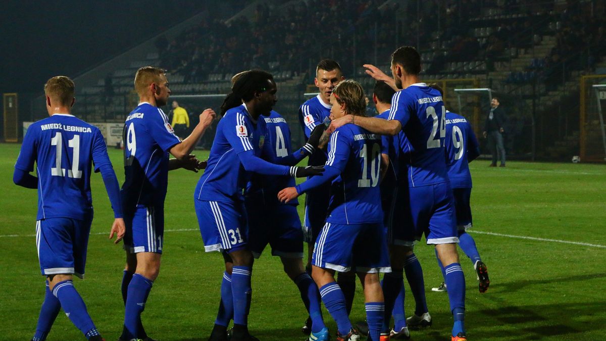 Materiały prasowe / B. Hamanowicz / Miedź Legnica / Na zdjęciu: piłkarze Miedzi Legnica