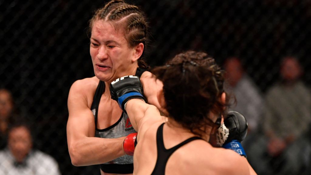 Zdjęcie okładkowe artykułu: Getty Images / Jeff Bottari/Zuffa LLC / Na zdjęciu: Karolina Kowalkiewicz w walce z Xiaonan Yan