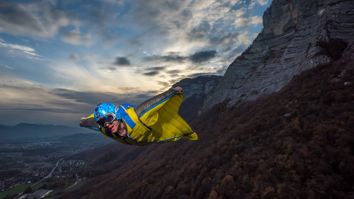 Powietrzny flash, czyli jak zrobić dobre zdjęcie skoczkowi w Wingsuit'cie 1