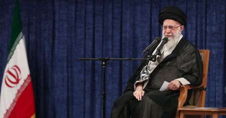 Iran grozi Ameryce. USA odpowiedzą za ewentualny atak Izraela