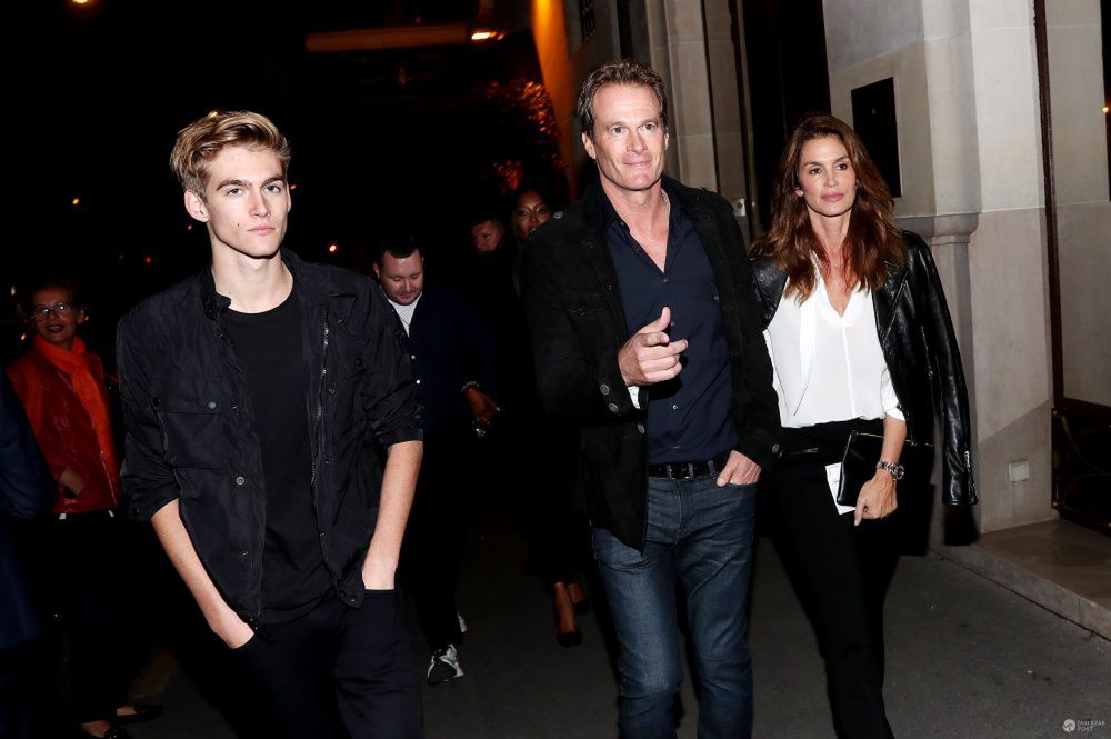 Cindy Crawford z mężem i dziećmi