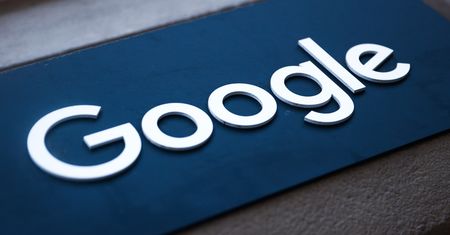 Google kombinuje z wyszukiwarką. Nowość dla "niechętnych"