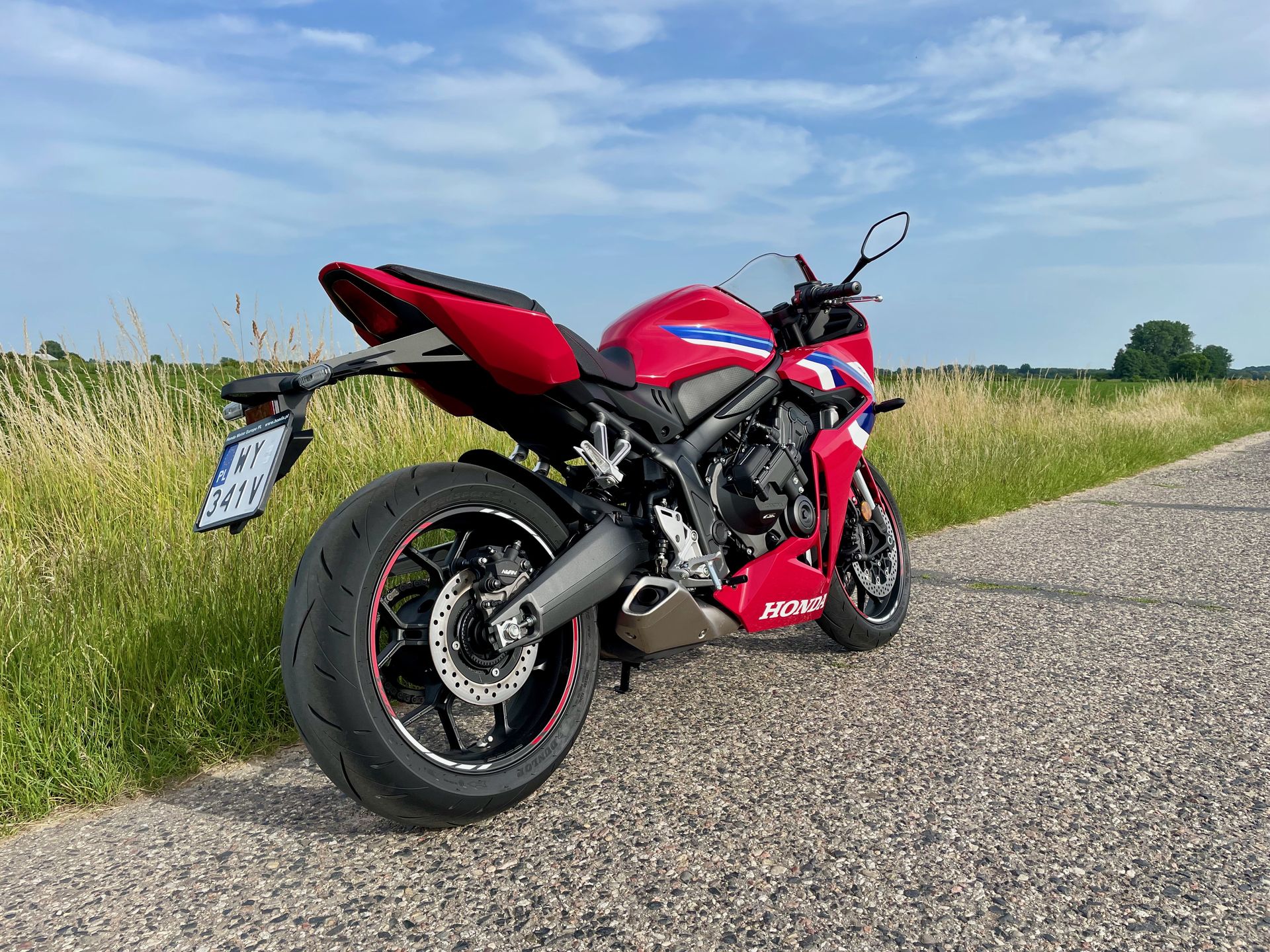 Honda CBR650R E-Clutch