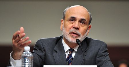 Wall Street czeka na Bernanke'go. Przeliczy się?
