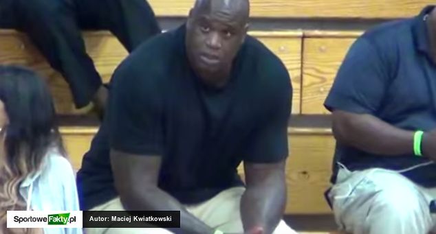 Shaquille O'Neal ogląda Shareefa w akcji