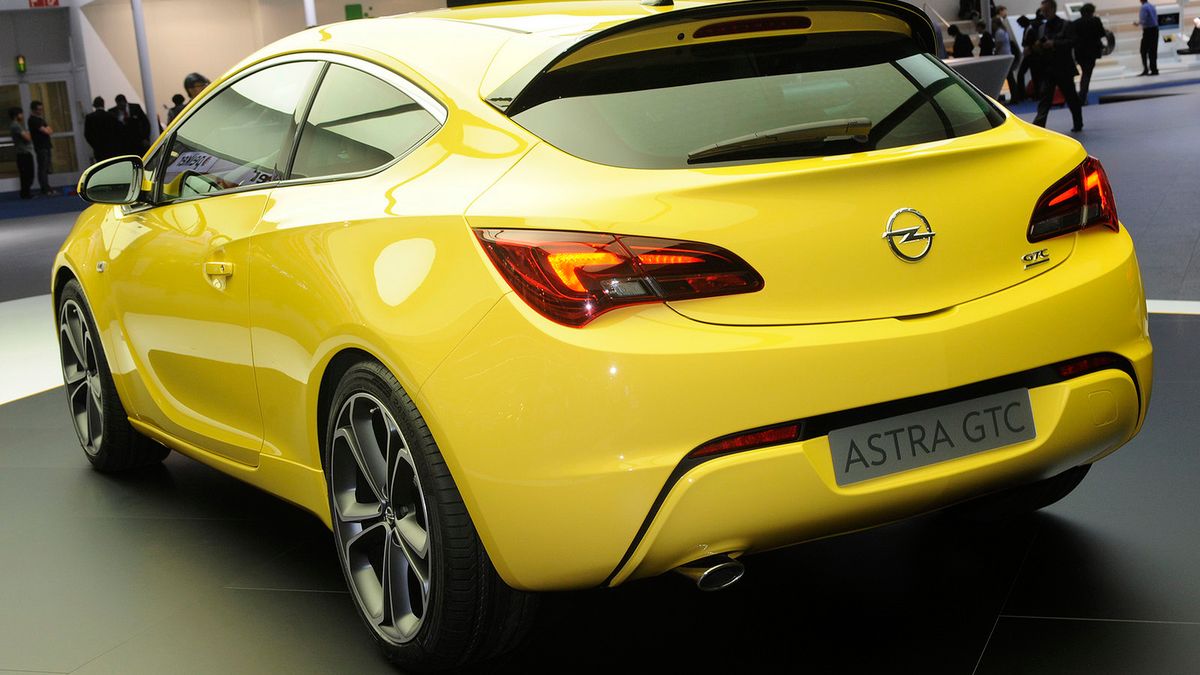 Opel Astra GTC