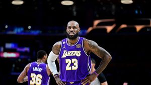 Decyzja, która wstrząśnie NBA. Co zrobi LeBron James?